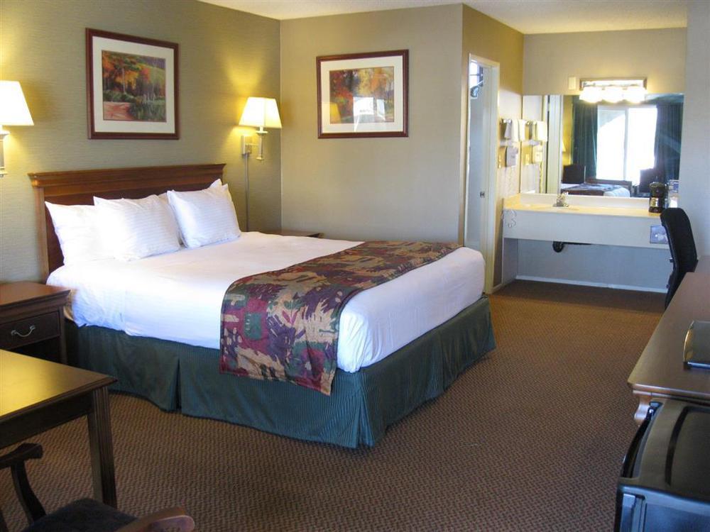 Best Western La Posada Motel Fillmore Δωμάτιο φωτογραφία