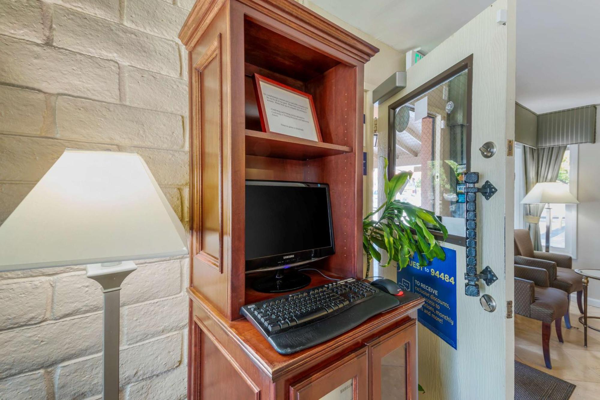 Best Western La Posada Motel Fillmore Εξωτερικό φωτογραφία